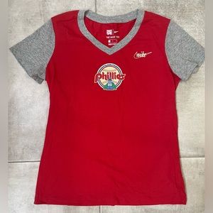 Phillies T-shirt